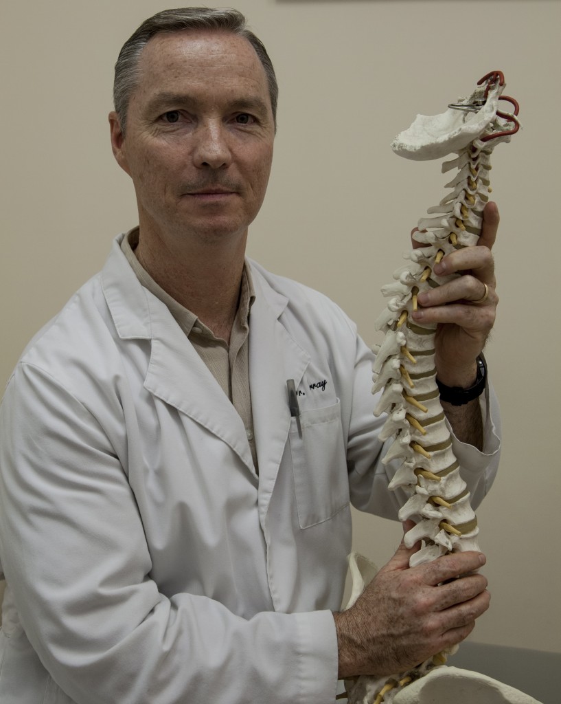 Dr. Brendan Murray explains how the nervous system relates spine and treatment for CRPS in Santa Monica. Photo: Lynn Levitt